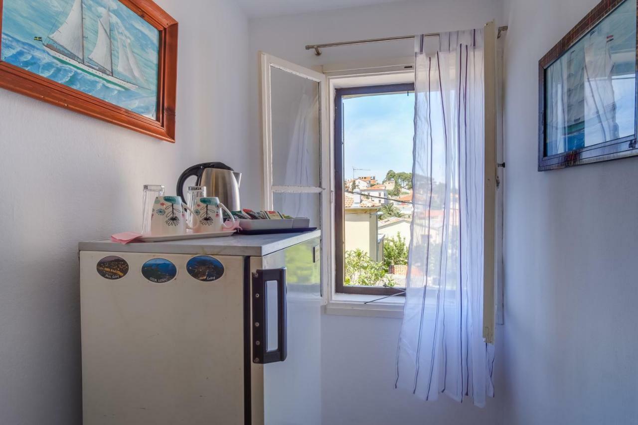 Vila Bugevilija Hotel Mali Lošinj Екстериор снимка